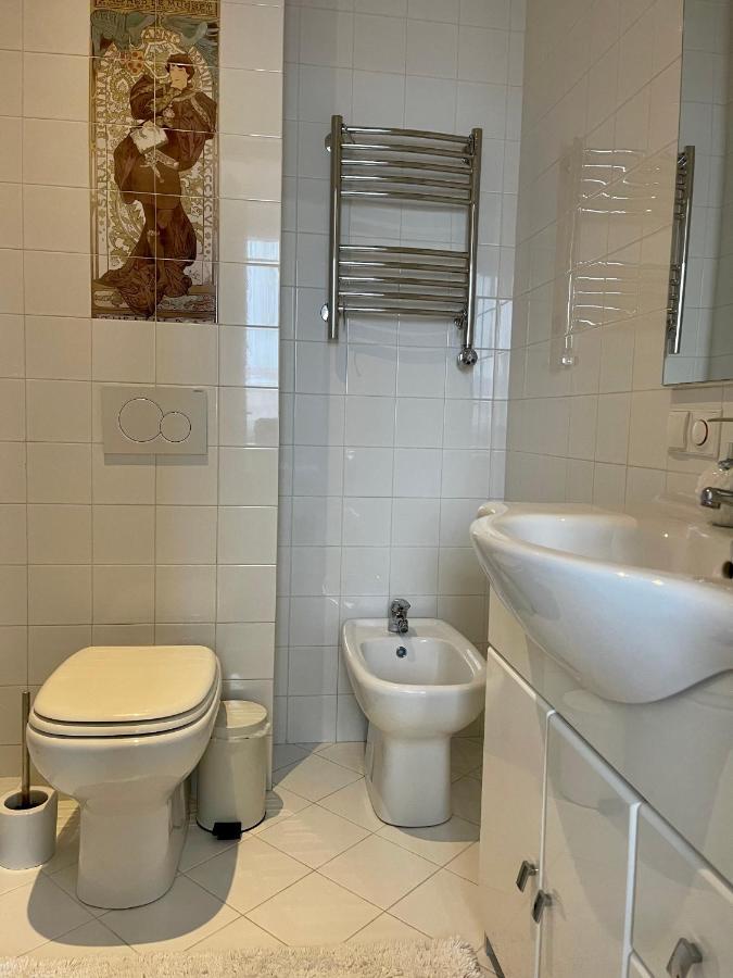 Central Loft Varese Exterior foto